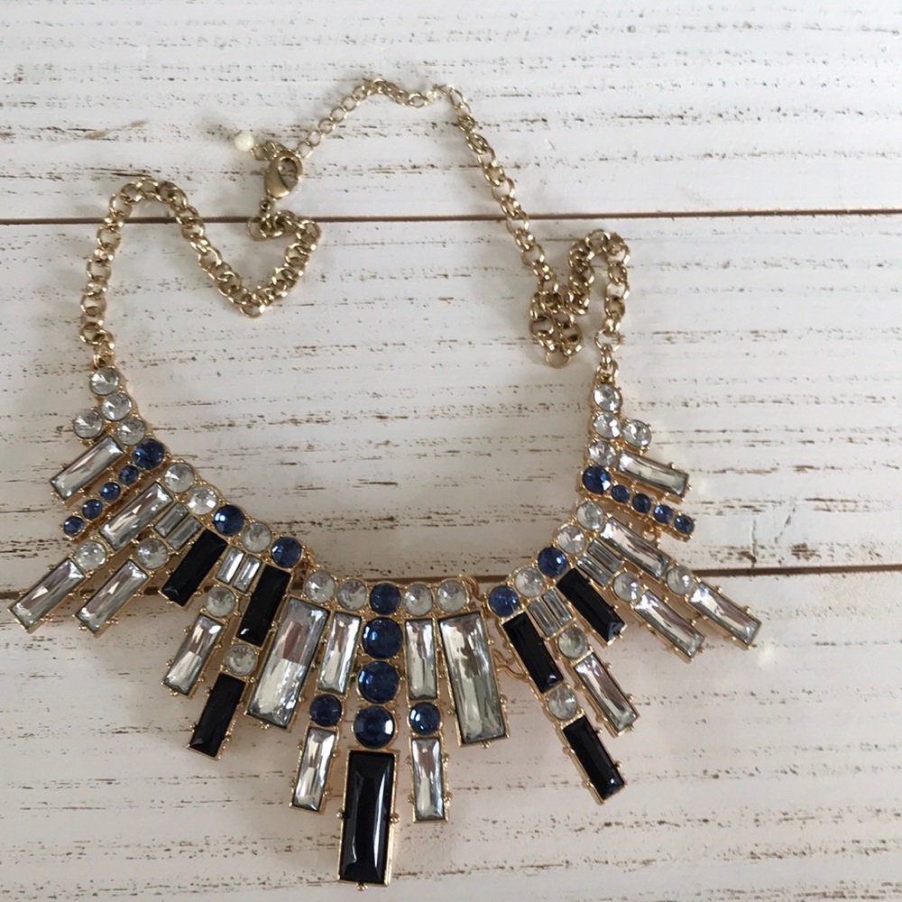 Statement necklace